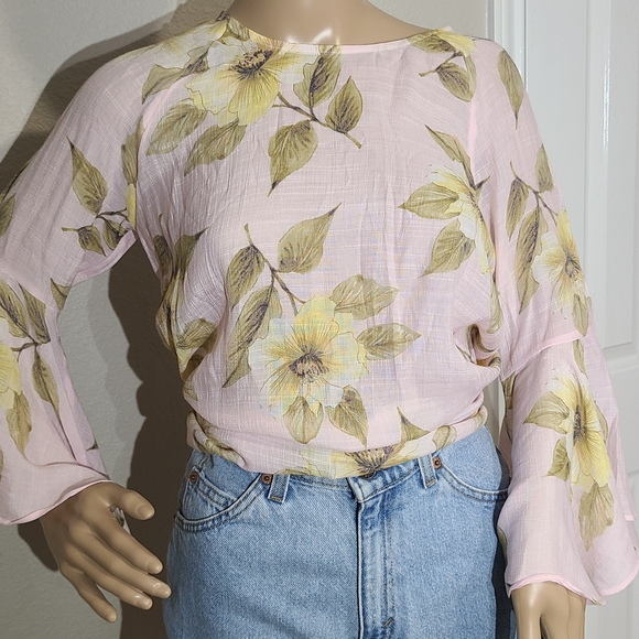 LC Lauren Conrad Light Pink Floral Blouse - Picture 3 of 6